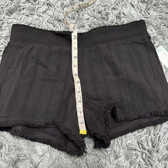 Kut from the Kloth Celeste Pull On Fray Hem Black Shorts Size 6 NWT - Picture 5 of 8